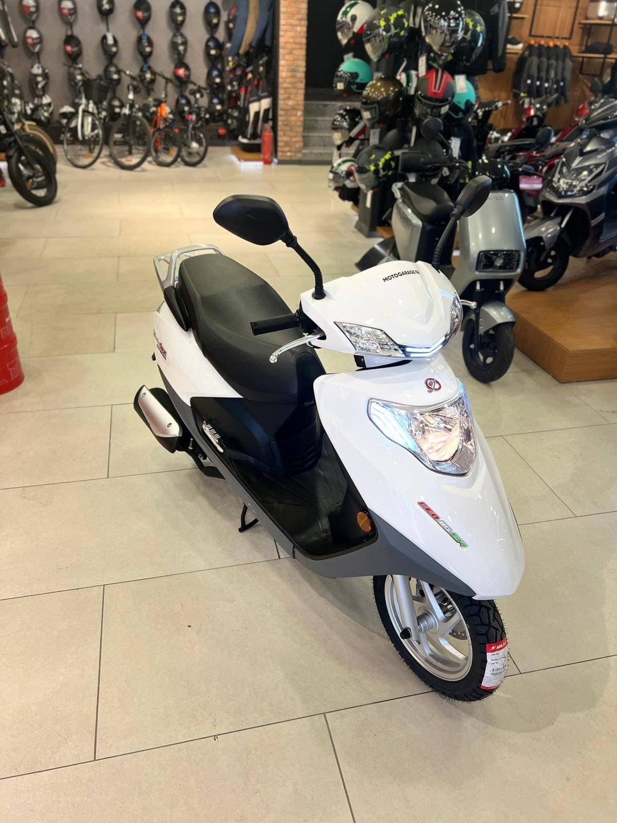 MOTOGARAGE52'DEN MOTOLUX CEO110 2026 ÇANTA DEMİRİ RUHSATA İŞLİ!! - 1