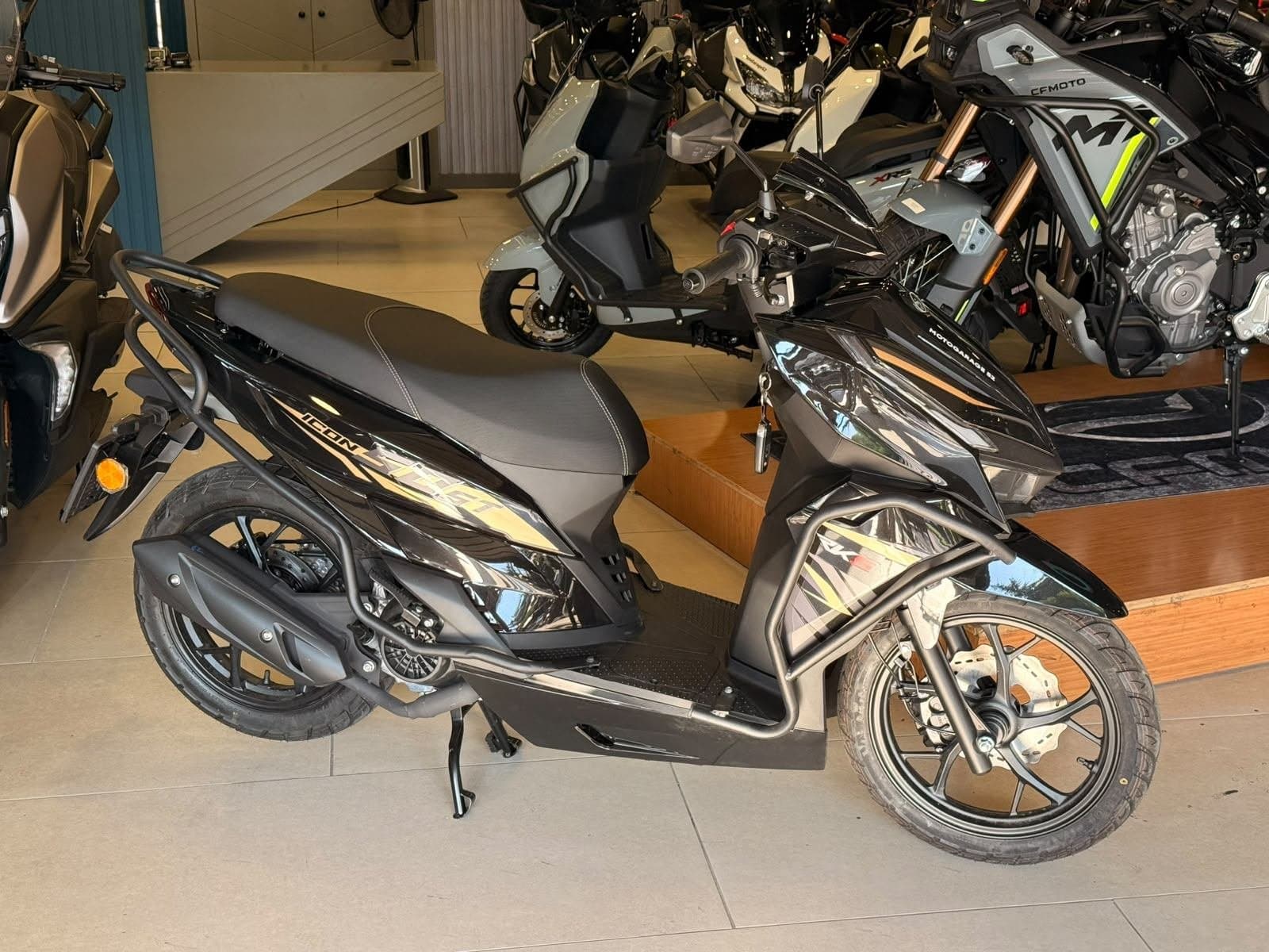 MOTOGARAGE52'DEN RKS ICON 50 HEMEN TESLİM.. - 1
