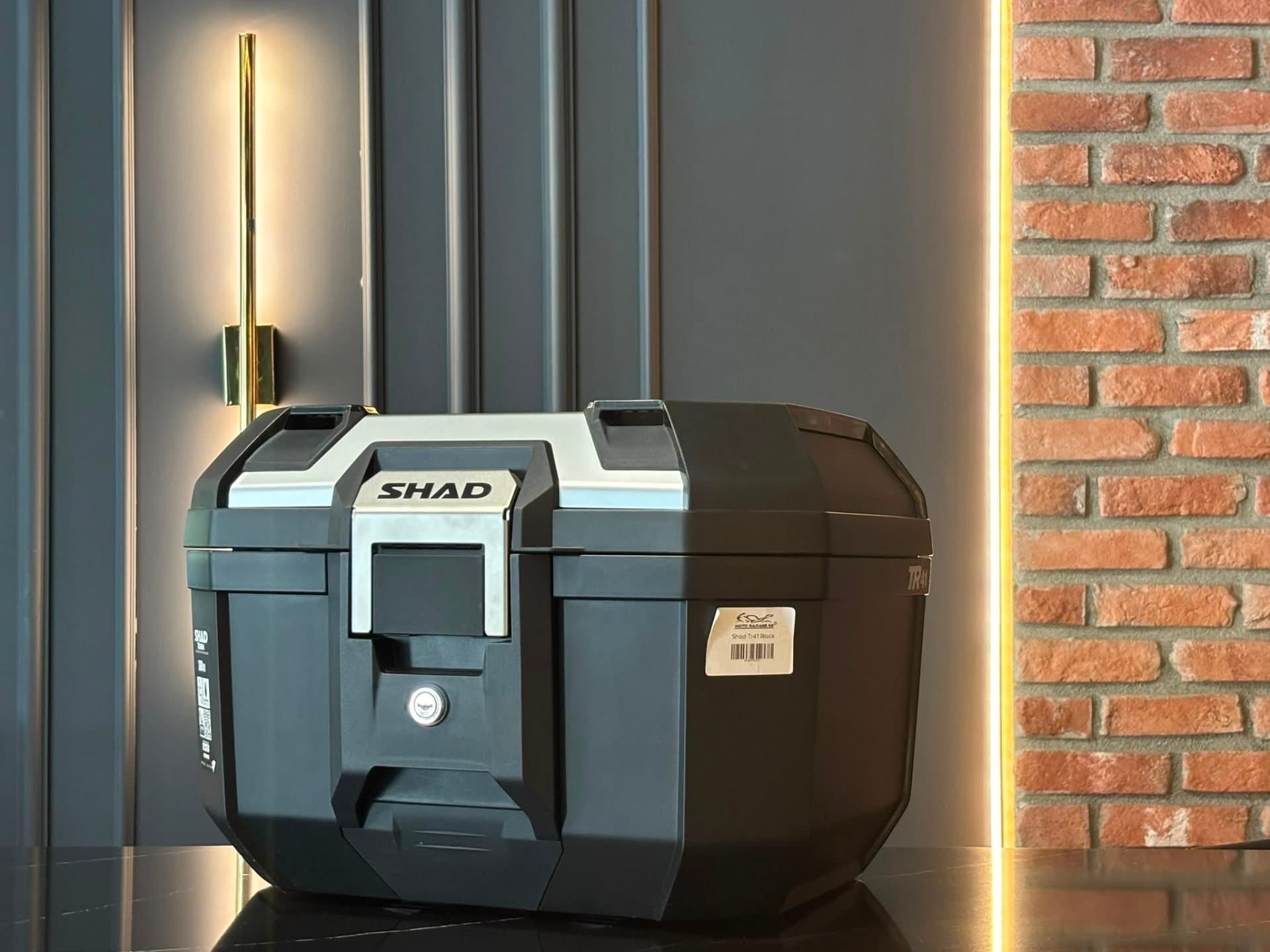 MOTOGARAGE52'DEN SHAD ÇANTA 41L - 1
