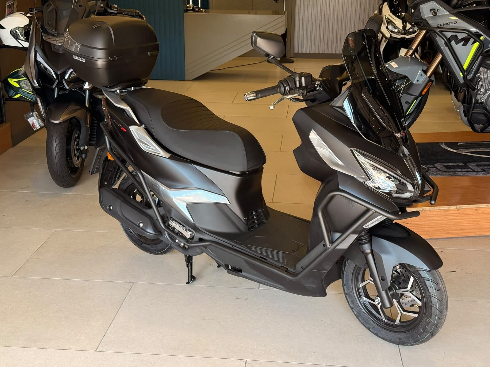 MOTOGARAGE52'DEN YENİ RKS SRX50 - SHAD ÇANTA HEDİYELİ !! - 1
