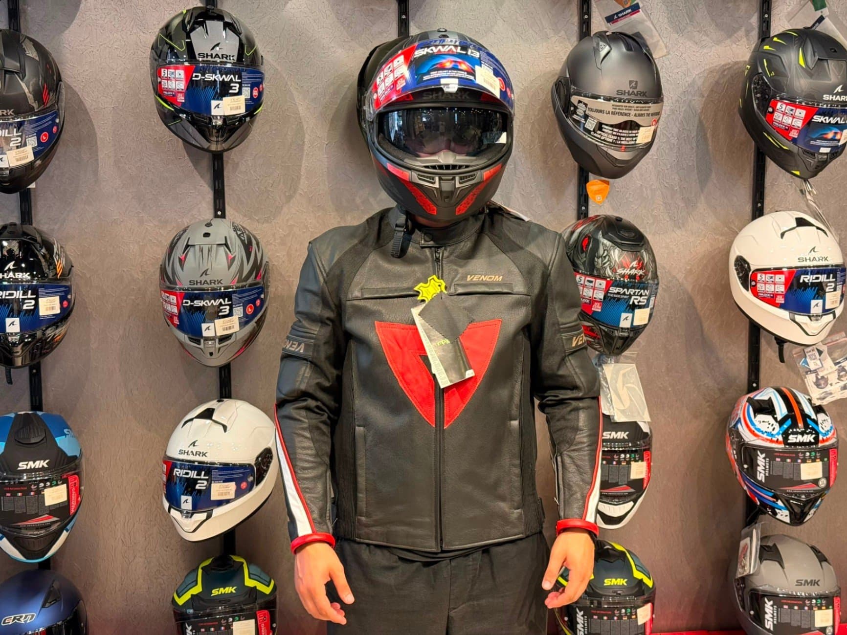 MOTOGARAGE52'DEN VENOM DANA DERİSİ MONT - 1