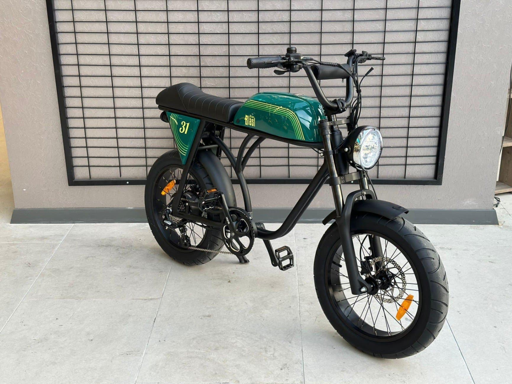 MOTOGARAGE52'den MOTOLUX MADRİD elektrikli bisiklet... - 1