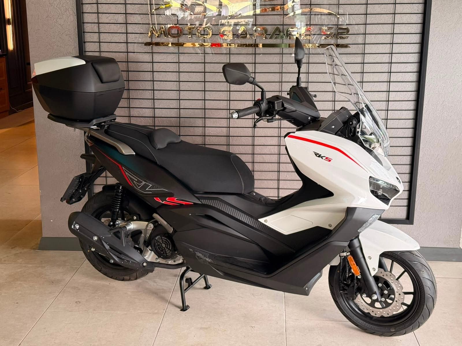MOTOGARAGE52'DEN YENİLENMİŞ YENİ KASA NEWCITY50 MAX - 1