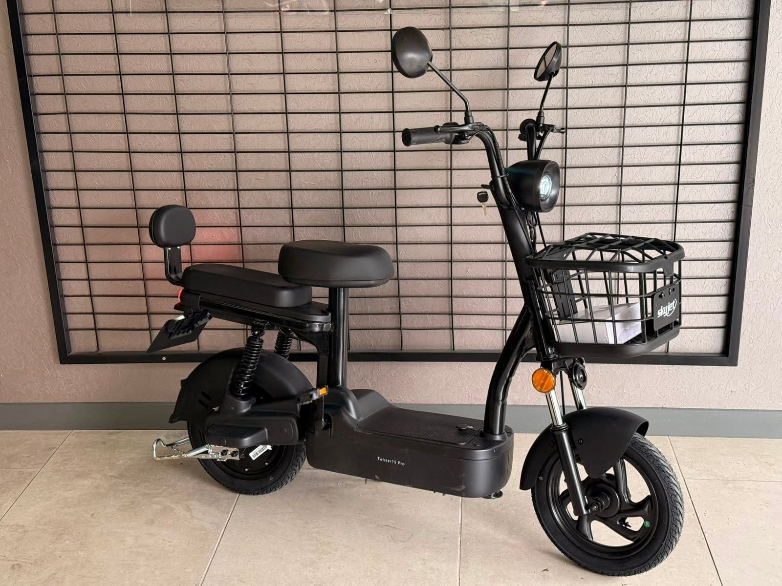 MOTOGARAGE52'DEN SKYJET TWİSTER 15PRO TAŞINABİLİR LİDYUM BATARYA - 1
