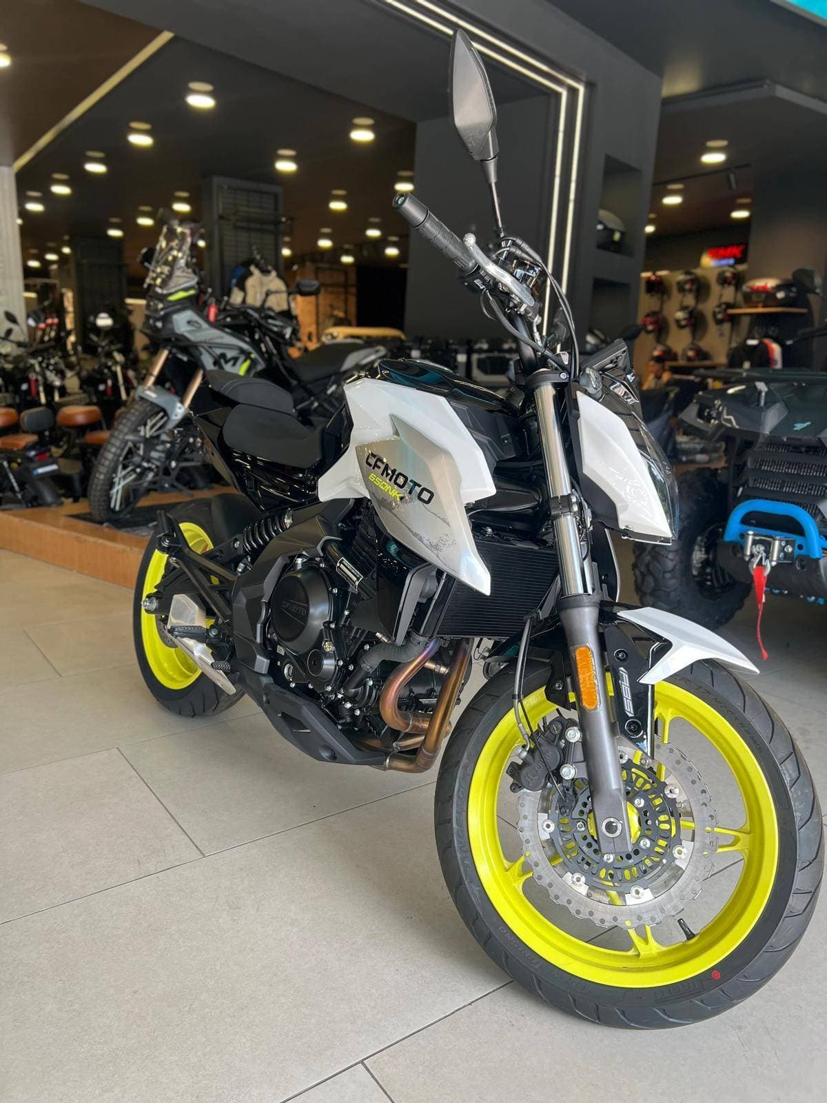 MOTOGARAGE52'den CFMOTO 650 NK nakite özel şok fiyat!! - 1