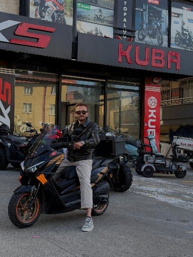 Cem Aydın