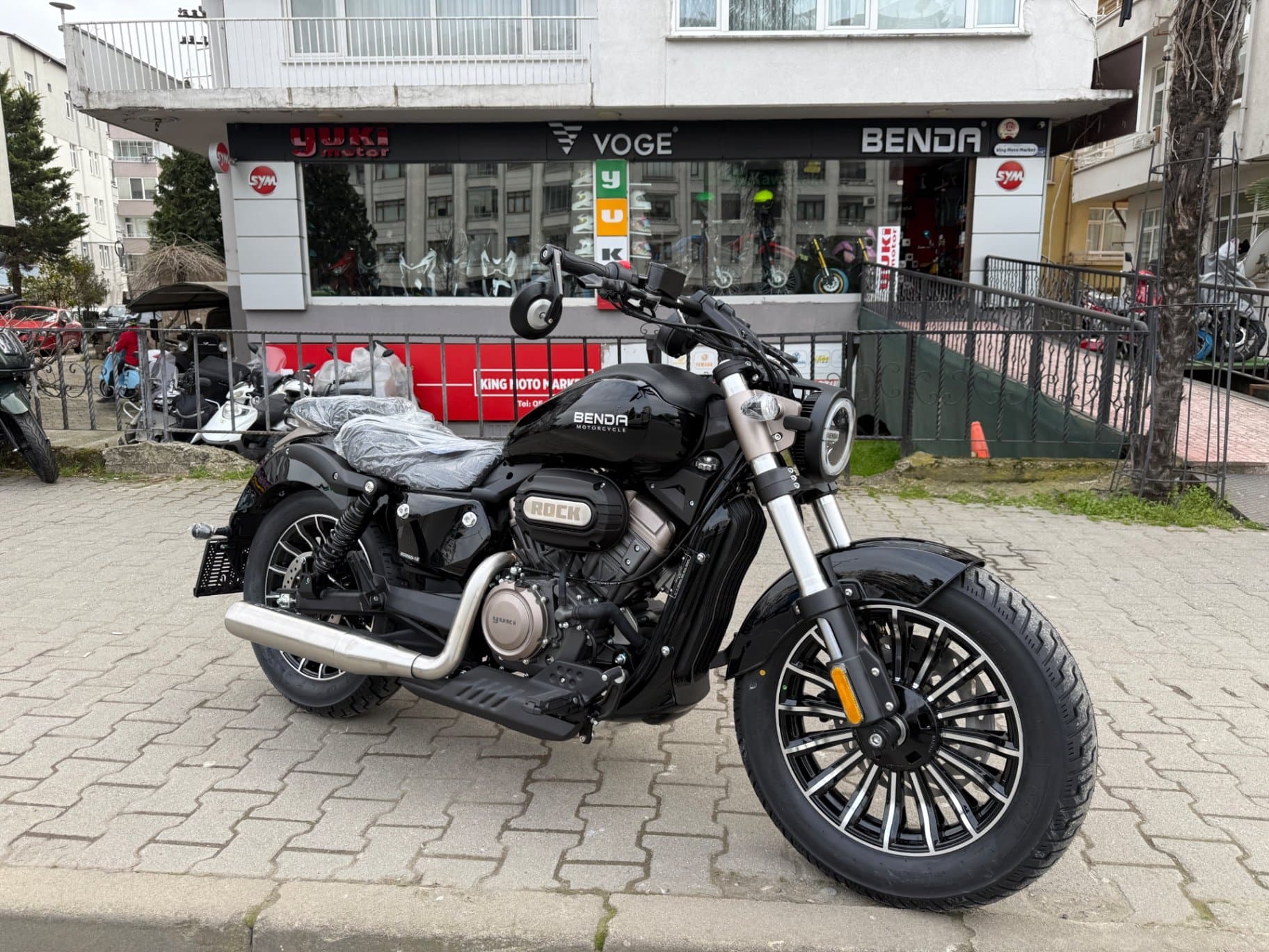 KİNGMOTOMARKET BENDA ROCK 250 2026 K.KARTINA 9 AY TAKSİT - 1