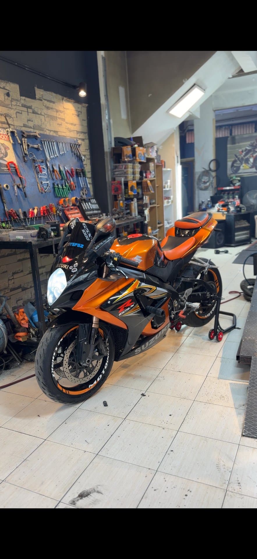 MOTOYSF52’ den SUZUKİ GSXR1000 - 1