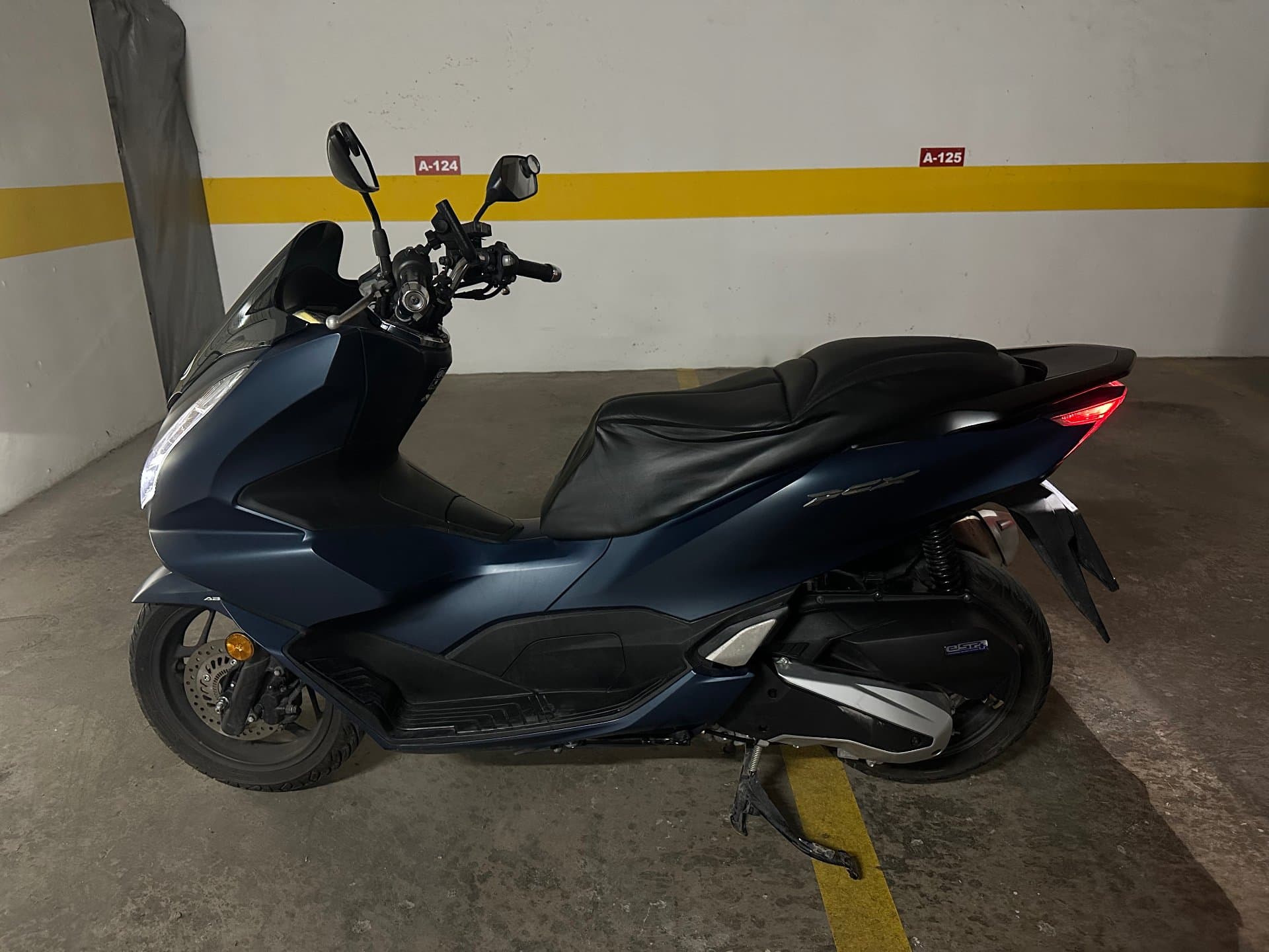 Pcx 125 SERVİS BAKIMLI KAZASIZ - 1