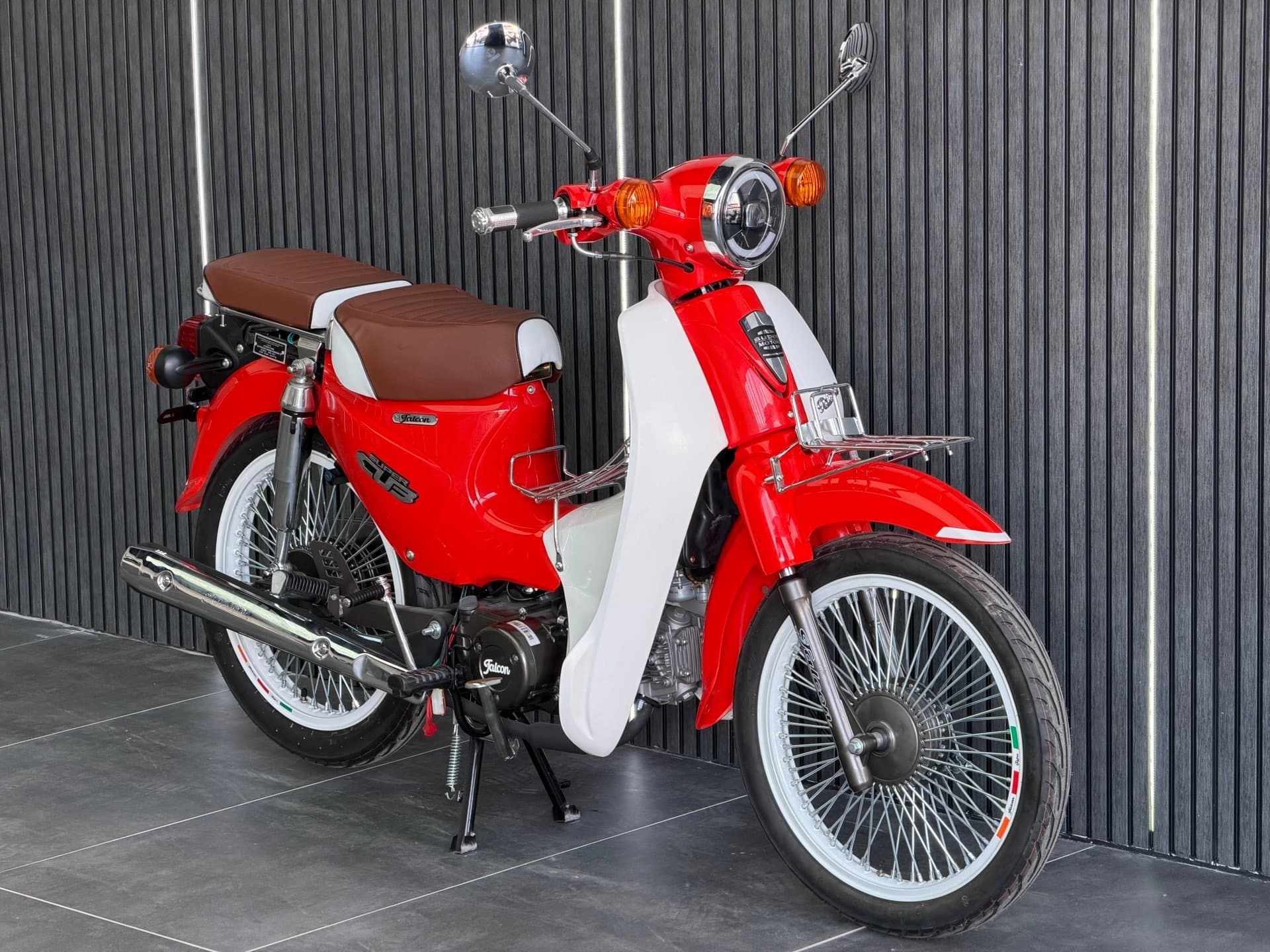 Motorchu'dan - Falcon - Retro 50 - Vade Farksız 12 Taksit - 1
