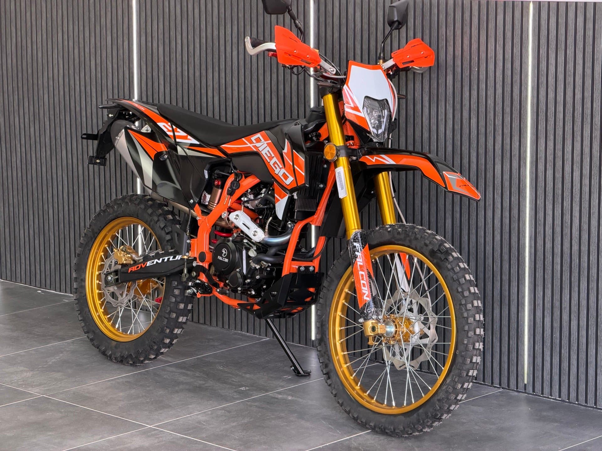 Falcon Fabrika Satış Mağazasından - Diego 277 - 12 Taksit - 1